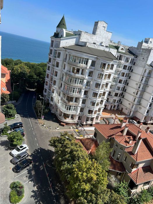 Новая квартира в центре, Музкомедия, Азарова. Отрада! Новий ЖК Отрада Скай, поряд ЖК Граф