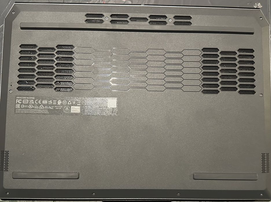 Ноутбук Lenovo LOQ 24’