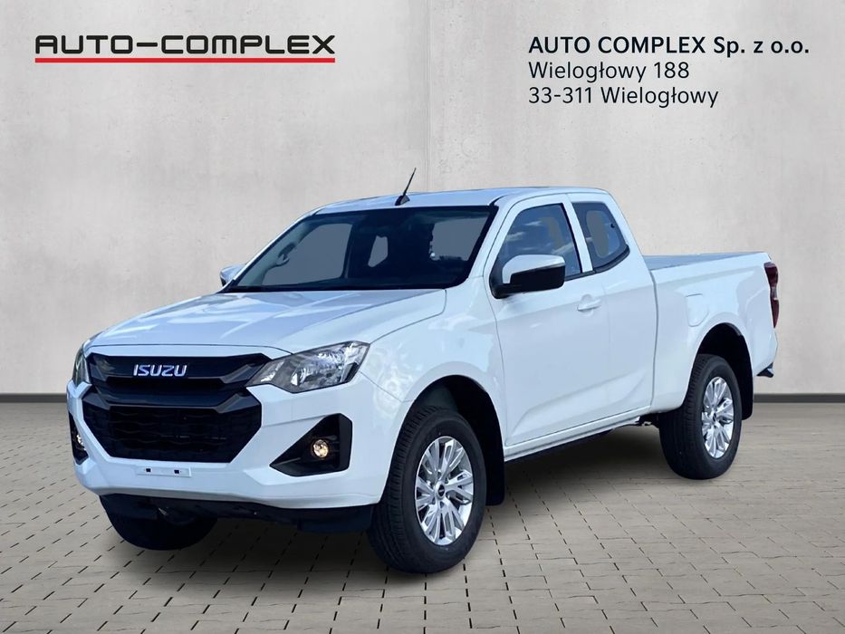 Isuzu D-Max wydłużona kabina 2025 od ręki