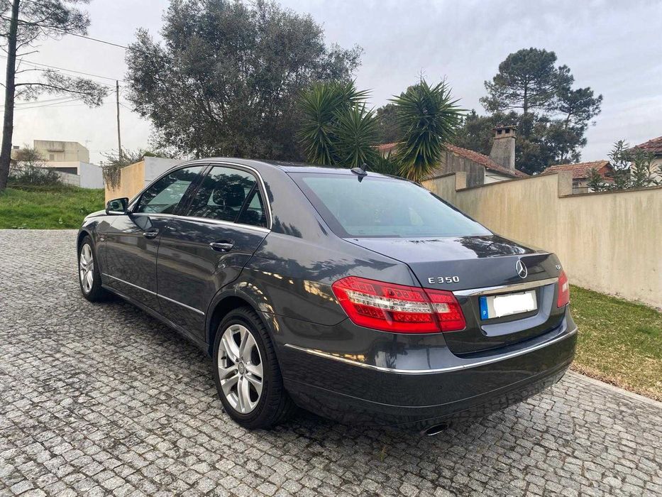 Vendo Mercedes-Benz E350 CDI Avantgarde Blue, está como novo! 17.900€