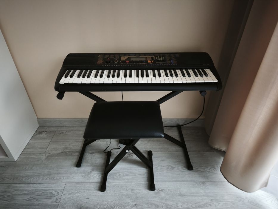 Keyboard Yamaha PSR-195