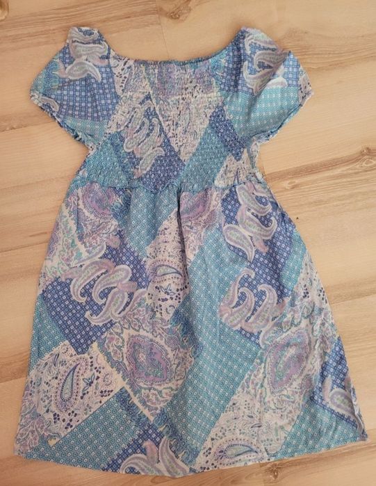 Niebieska sukienka letnia r 128/134