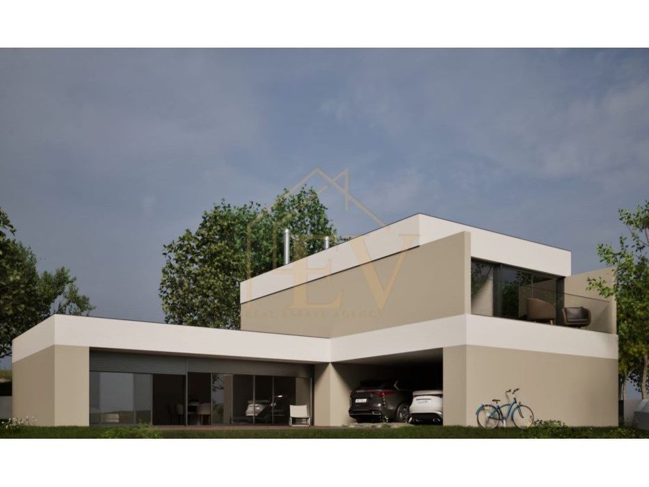 Moradia T4 Nova Com Piscina | Joane