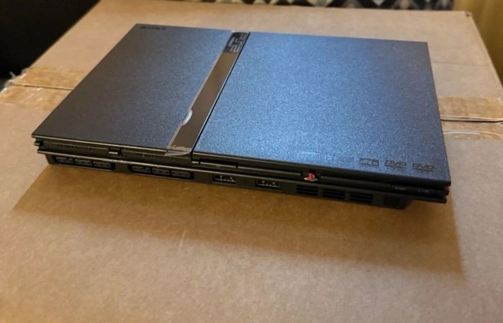 Playstatio. 2 slim fit
