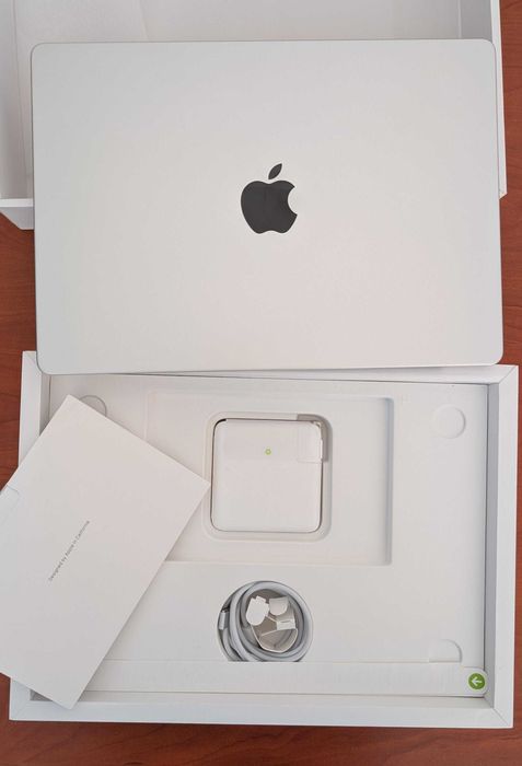 MacBook Pro 14" M4 Max | 36GB RAM | 1TB SSD | AppleCare+ 2027