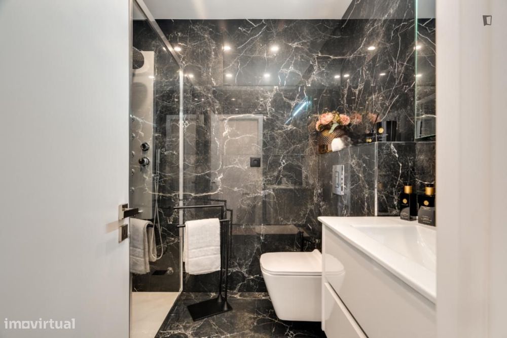 Apartamento com 1 quartos - localizado em Póvoa de Varzim Porto