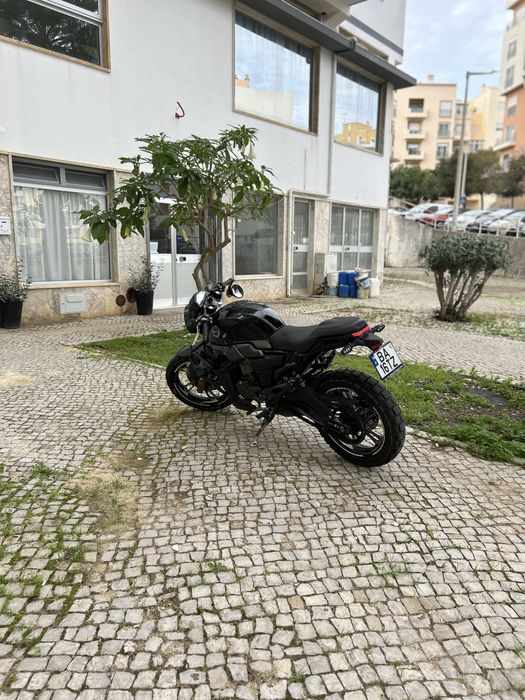 Zontes 125 G1 preta de 2023