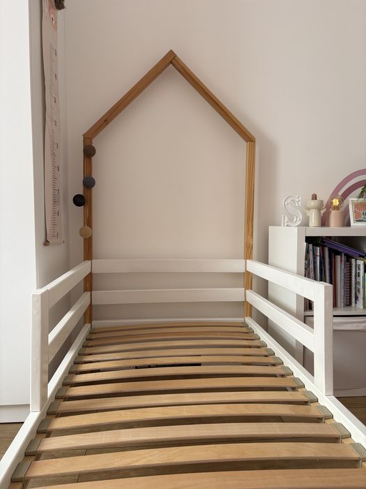 Ліжко дитяче з матрасом