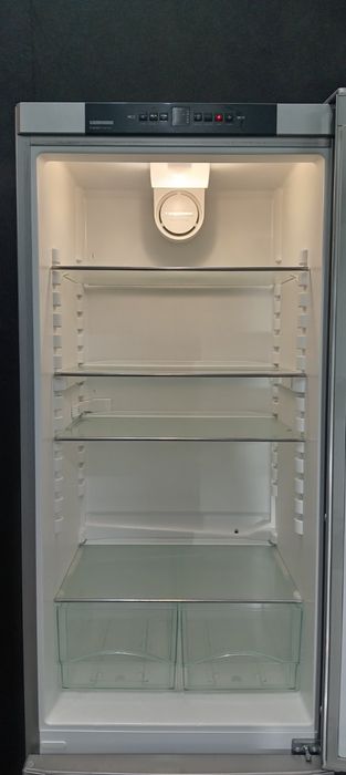 Холодильник Liebherr