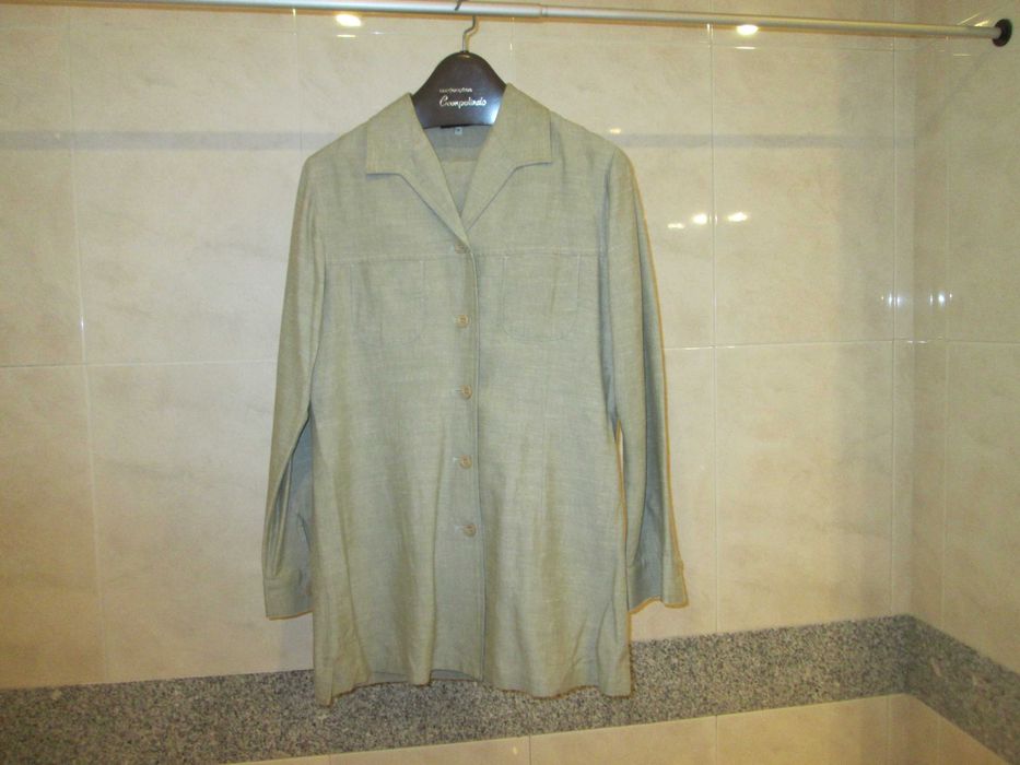 Roupa de Mulher - Fato Verde Seco