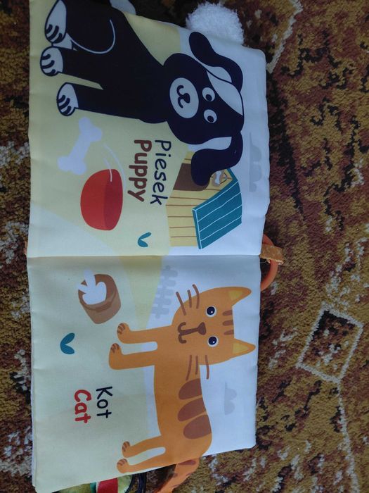 Miękka książeczka dla niemowlaka