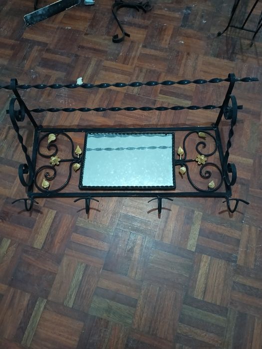 Bengaleiro com espelho início séc XX