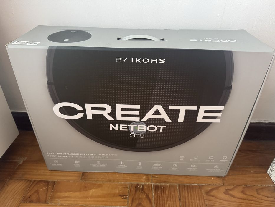 Robot aspirador create