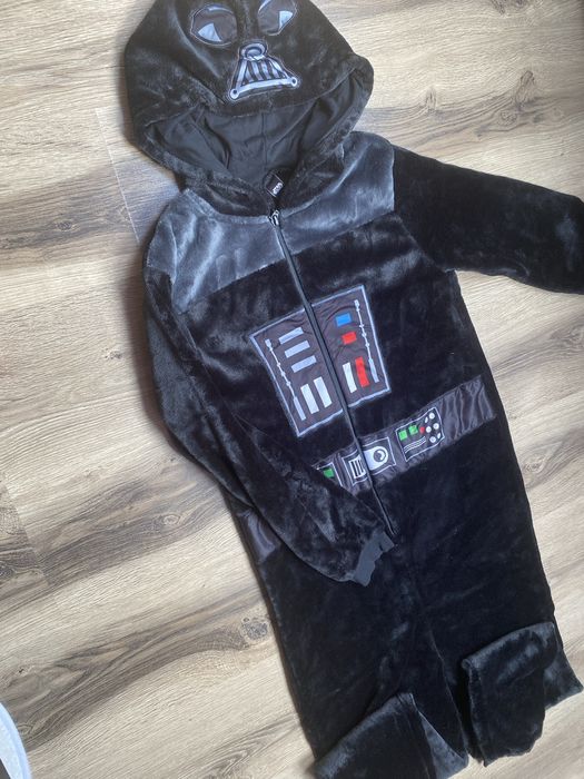 Продам комбінезон Star Wars