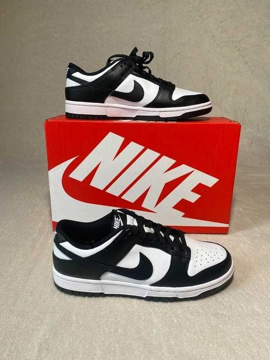 Nike Dunk Low Czarny R.40,5
