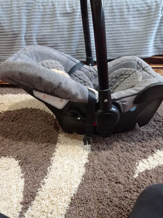 Автокрісло переносна від 0 до 10 кг