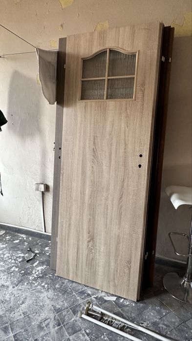 Drzwi powystawowe Będzin