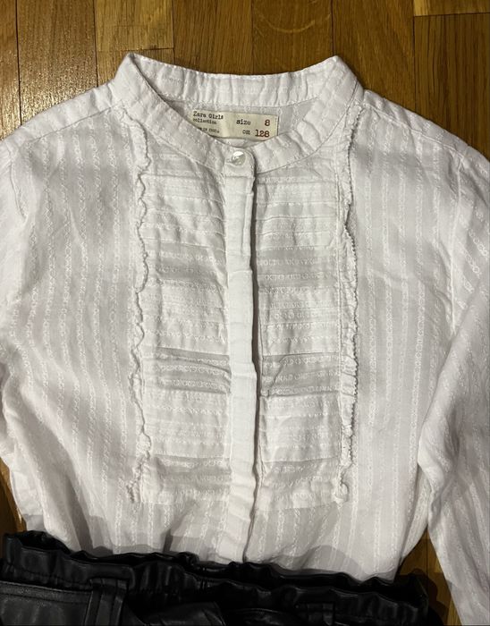 Джинси,       піджак.