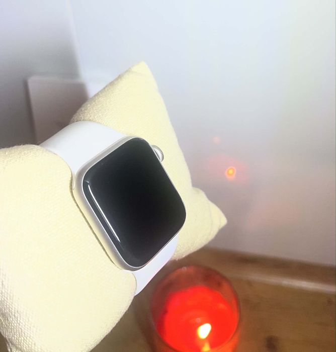 Apple Watch SE 3 GPS + Cellular paragon 100% Bateria