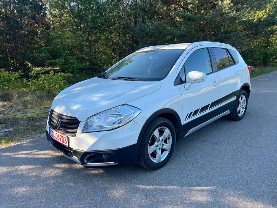 Suzuki S-Cross