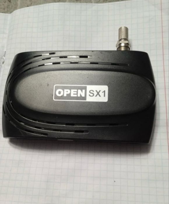 Продам спутниковый тюнер (2шт)