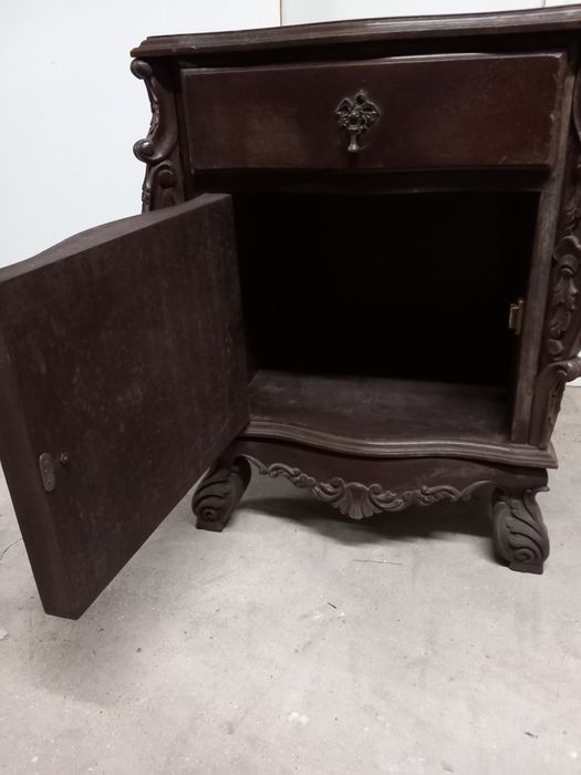 Mesa de cabeceira