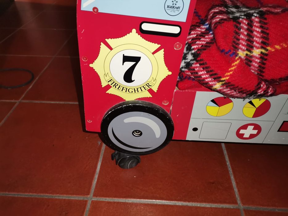 Cama criança camiao