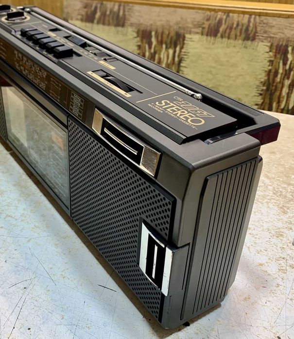 Магнитола UNIVERSUM CTR3067: 1 400 грн. - Магнитолы и магнитофоны