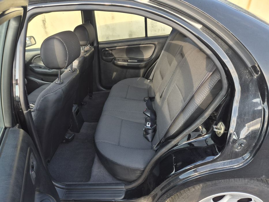 Nissan Almera 1.4 GX +AC