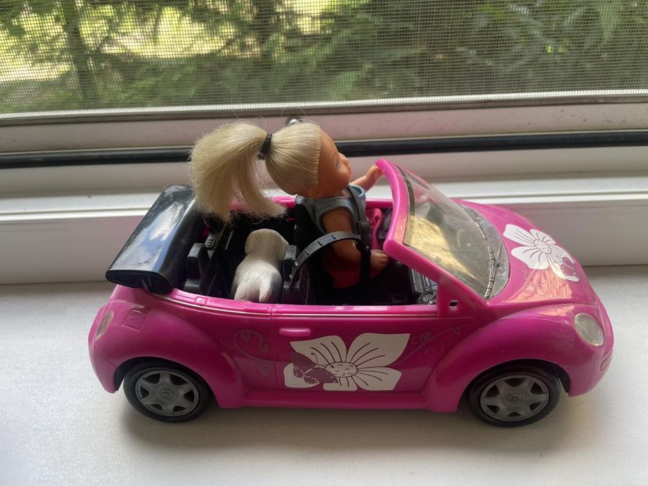 Барбі Челсі з машиною