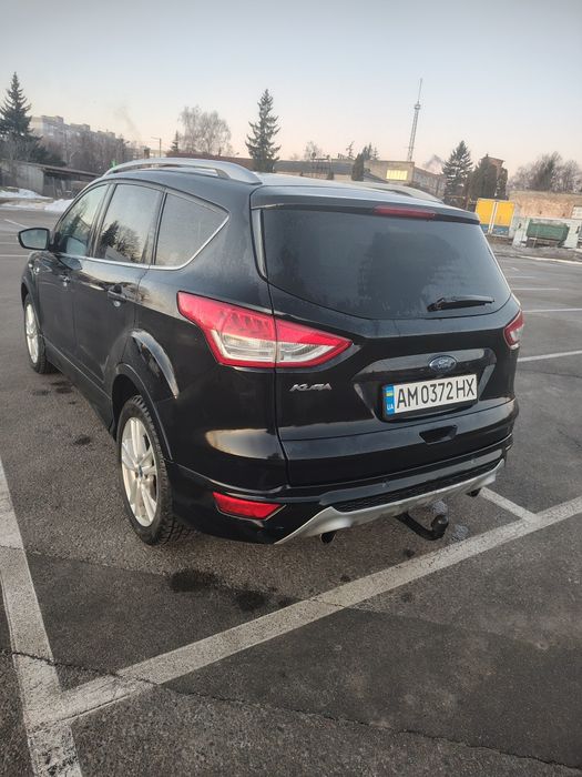 Ford Kuga 2015 рік