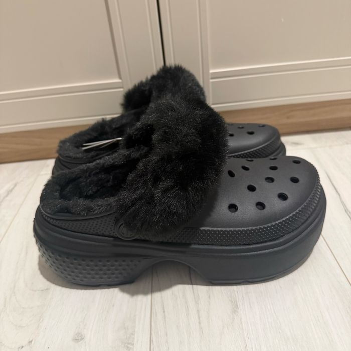 Klapki damskie Crocs Stomp Lined  r. 42-43 11 Nowe Czarne Futerko