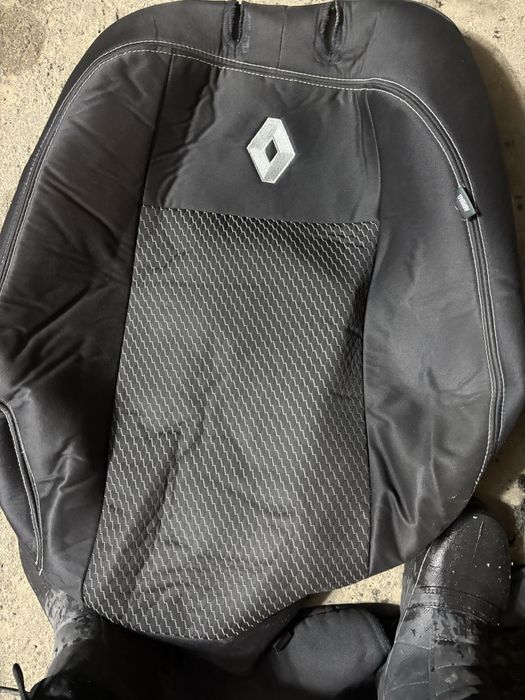 Продам авто чехли на renault megane 3