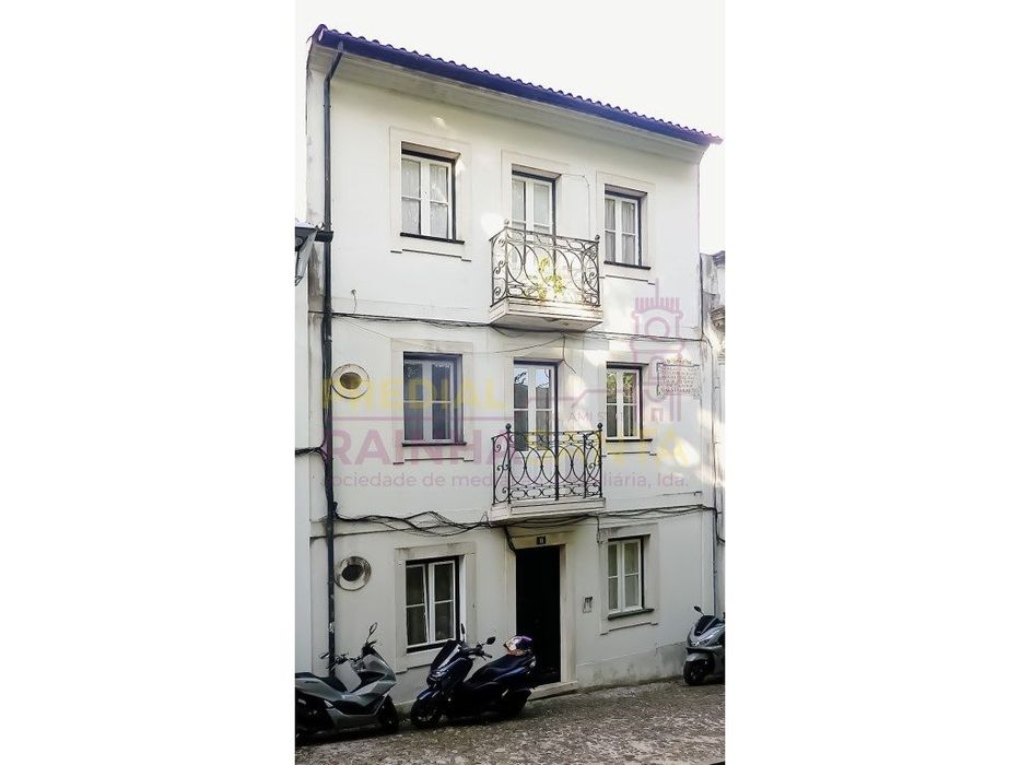Apartamento T0 - Junto ao Pólo I - Universidade de Coimbra — Coimbra (Sé Nova, Santa Cruz, Almedina E São Bartolomeu), Coimbra
