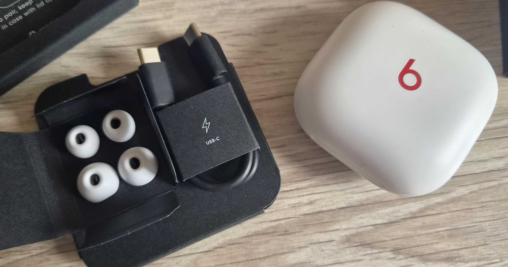 Słuchawki bezprzewodowe dokanałowe Apple Beats Fit Pro MK2G3EE/A białe