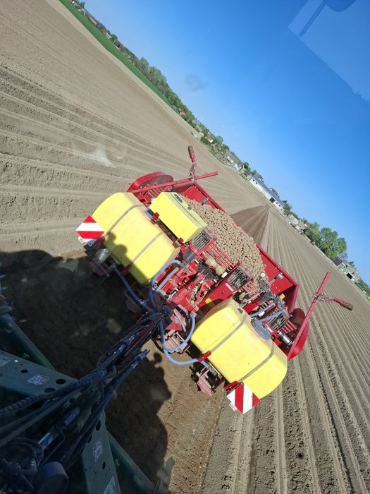 Oferujemy usługi sadzenia ziemniaków grimme gl 430