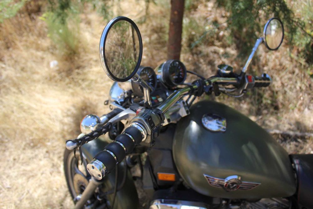 Kawasaki Vulcan VN 750