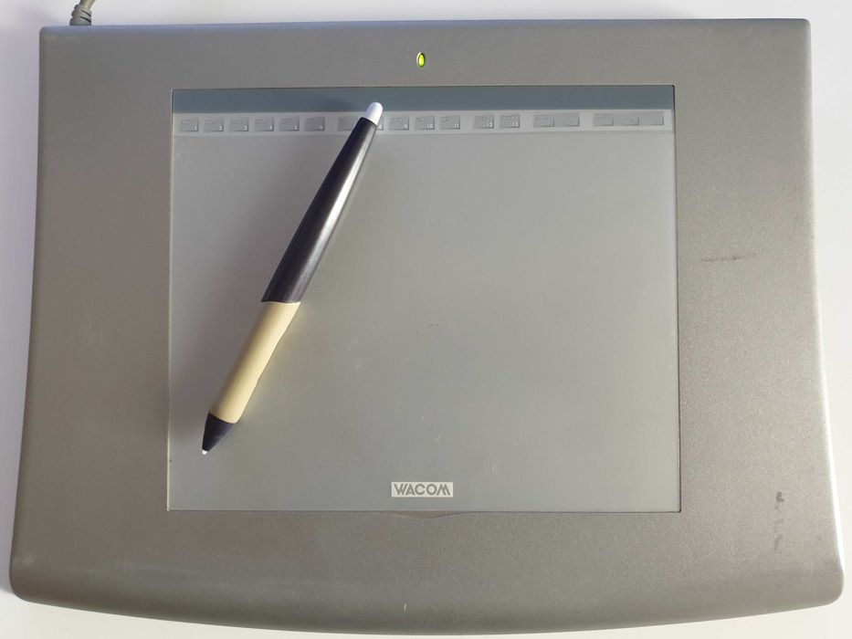 графічний планшет Wacom  XD-0608-U  ОС Windows Mac.