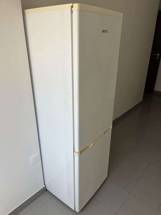 Frigorifico Combinado Becken ECO 260 A+
