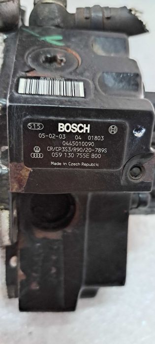 Pompa wtryskowa Audi A6 C6 2.7 tdi -755E