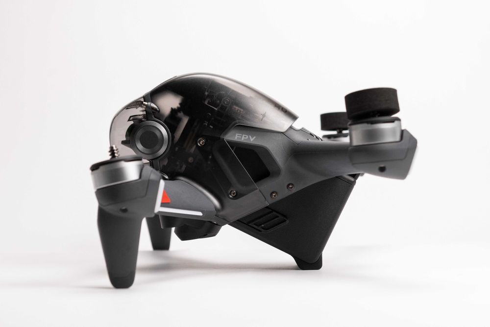 DJI FPV (APENAS DRONE) com Acessórios *NOVO*