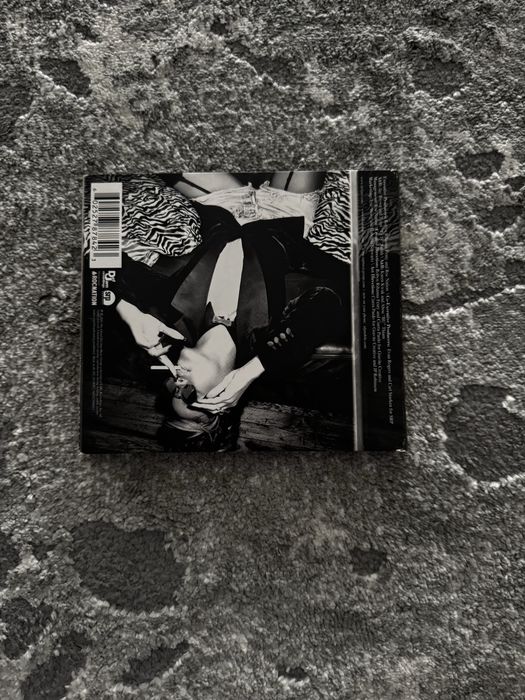CD - Rihanna TTT