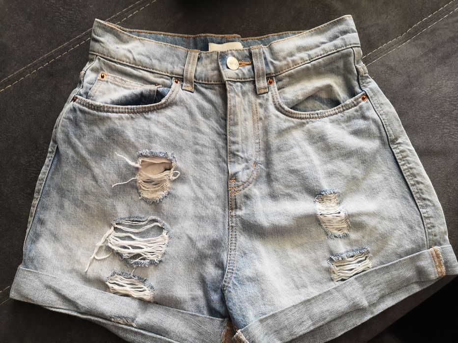 Spodenki MONKI rozmiar 34