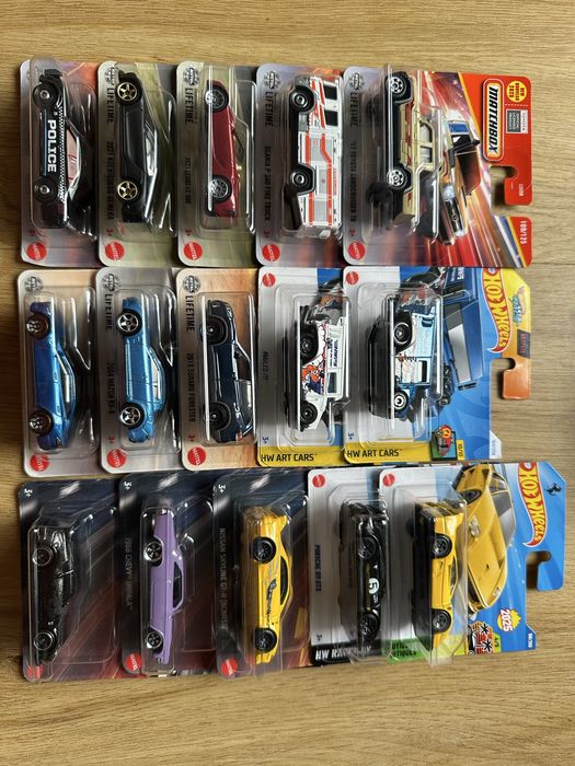Zestaw autek Hot Wheels
