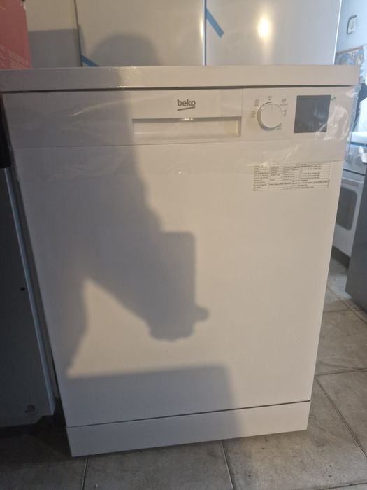 Máquina de lavar loiça beko