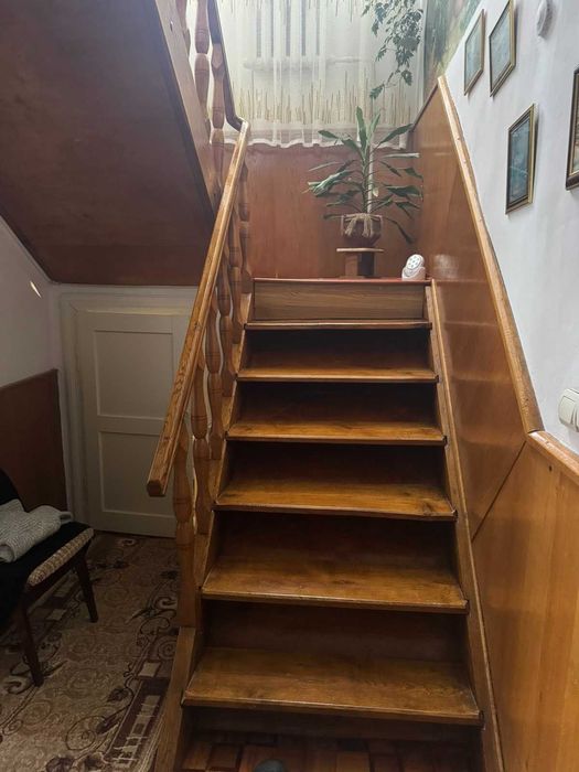 Половина будинку в селі Заводське  з усіма умовами за 60 км від Львова