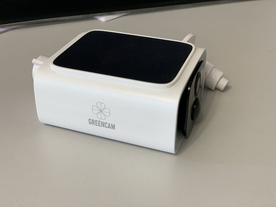 Zewnętrzna inteligentna kamera solarna.