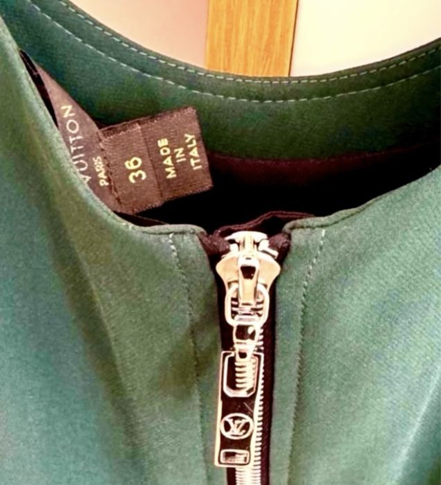 Продам платье Louis Vuitton