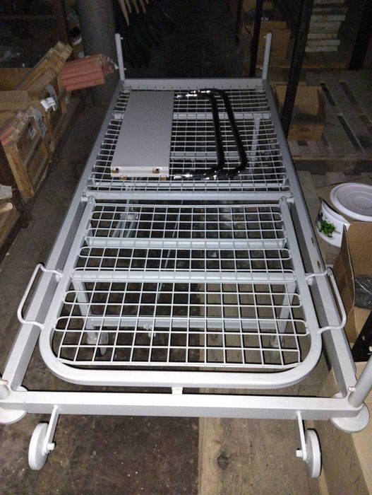 Продам ліжко для догляду за хворою людиною