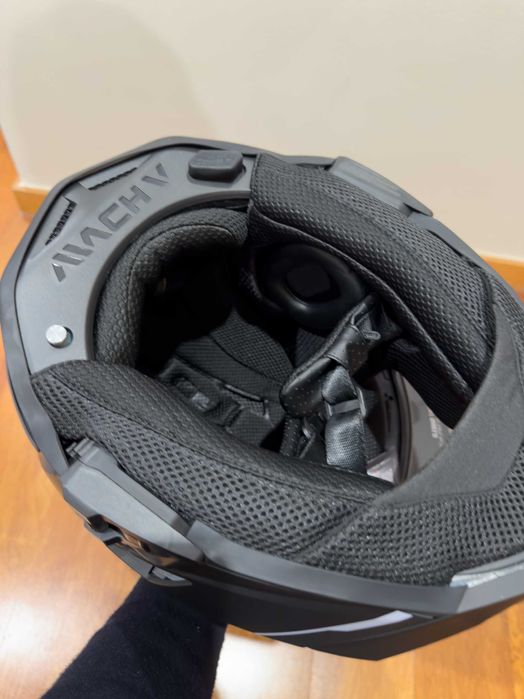Capacete Mach V Commander 509 com sistema de comunicação Cardo NOVO!